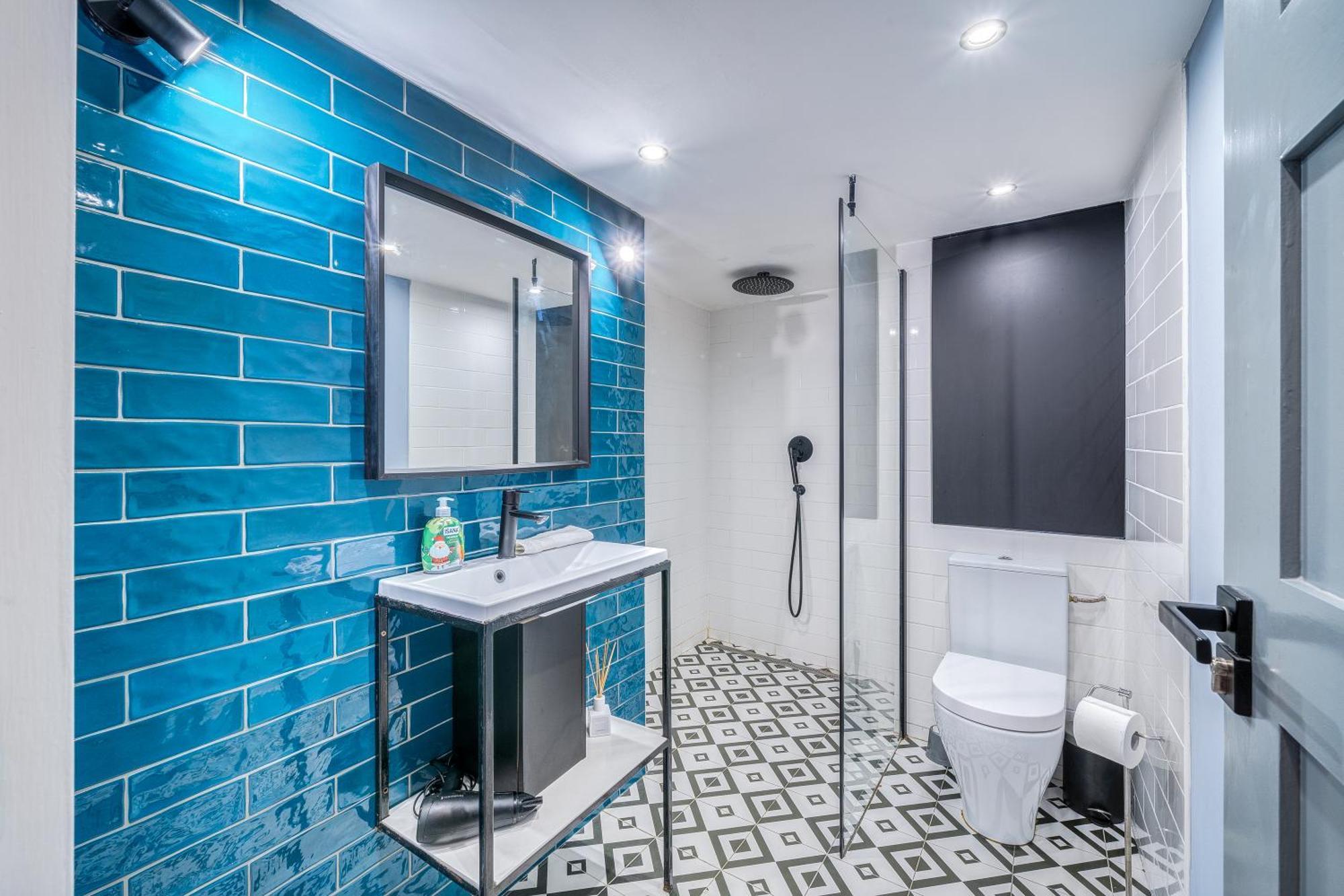 Azure Oasis In The Heart Of The City Budapest Eksteriør bilde