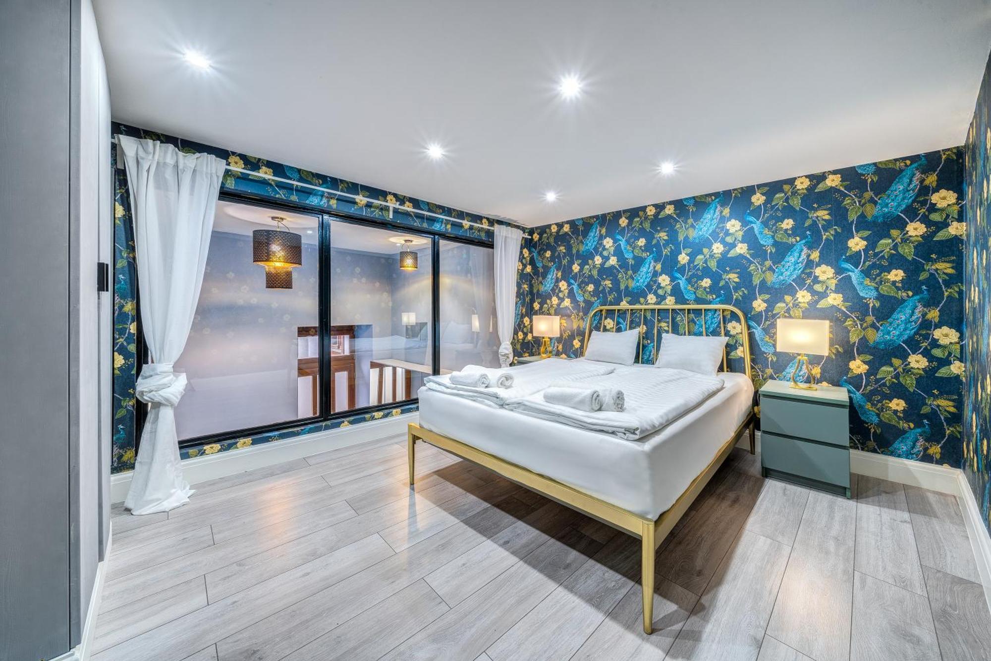 Azure Oasis In The Heart Of The City Budapest Eksteriør bilde
